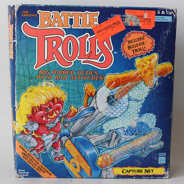 Battle Trolls Capture Net With Bulls-Eye Troll