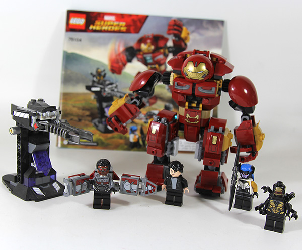 Lego Marvel Super Heroes: The Hulkbuster Smash-Up 76104