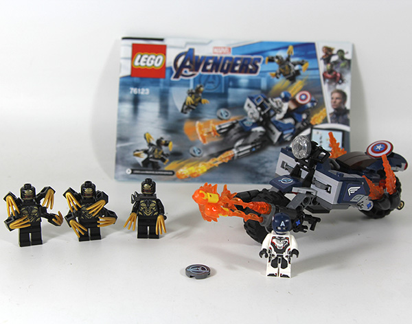 Lego Marvel Super Heroes Captain America: Outriders Attack 76123