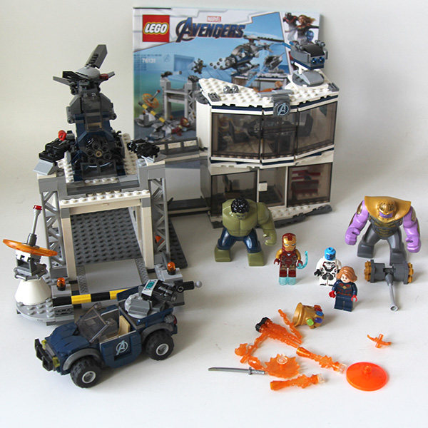 Lego Marvel Avengers Compound Battle 76131