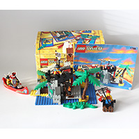 Lego Pirates Treasure Chest set 1788