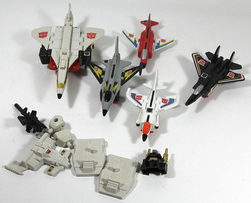 Aerialbots Superion Pieces