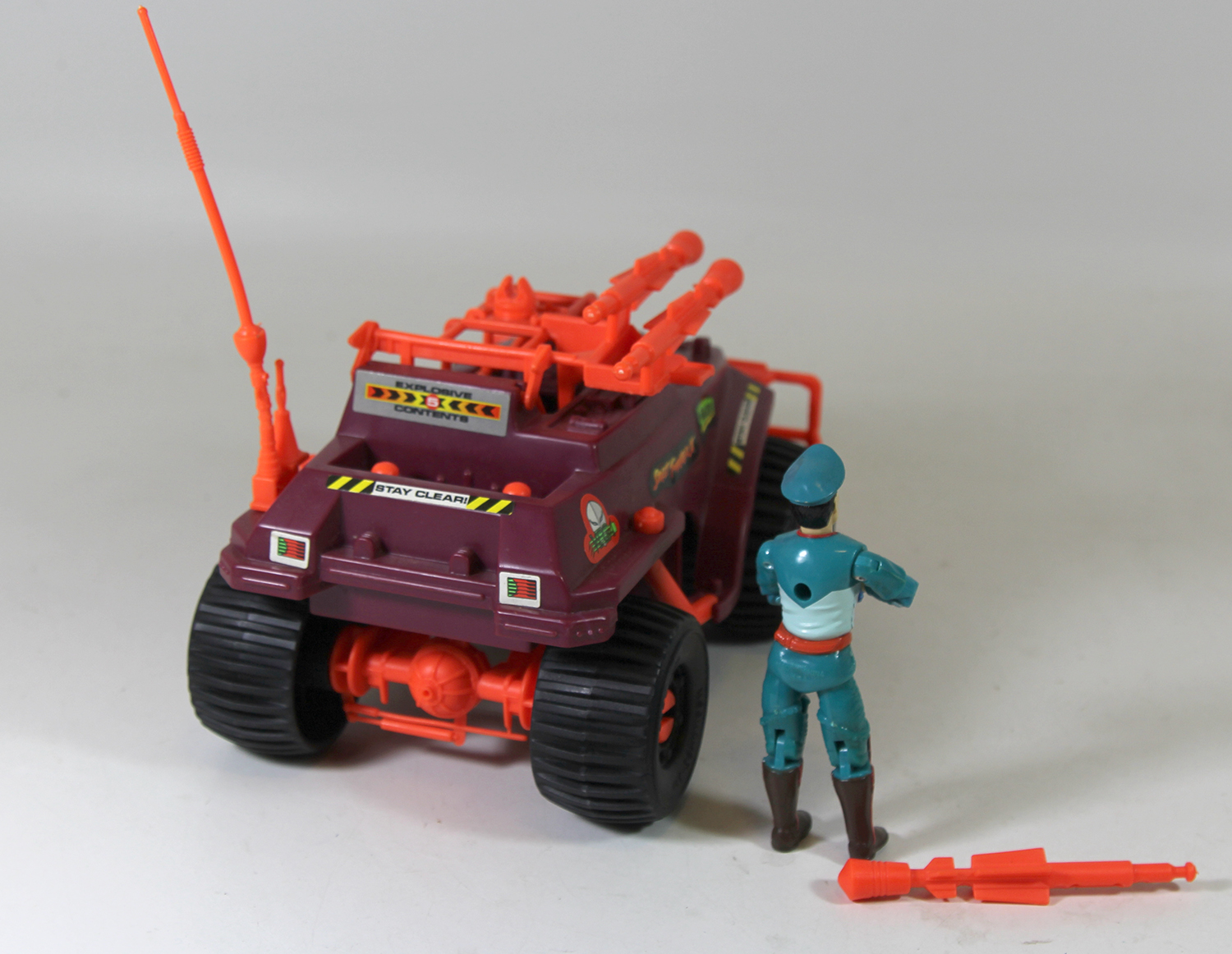 G.I. Joe Street Fighter II Crimson Cruiser